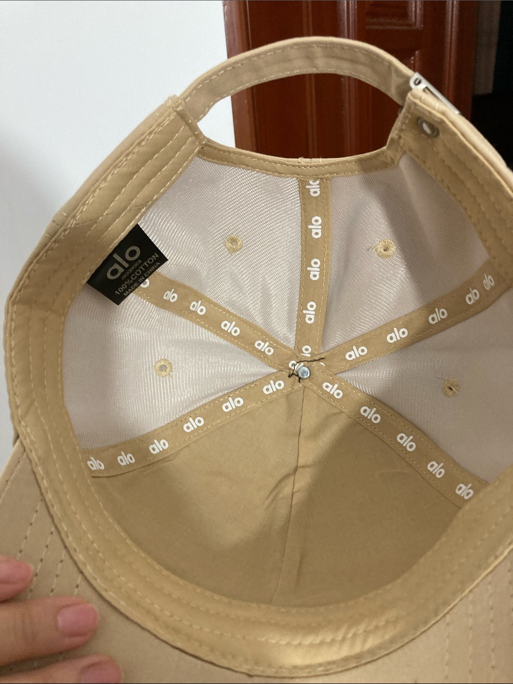 Authentic alo Beige Baseball Cap - Picture 4 of 4